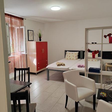 Apartments A-Mol Zadar Exterior foto